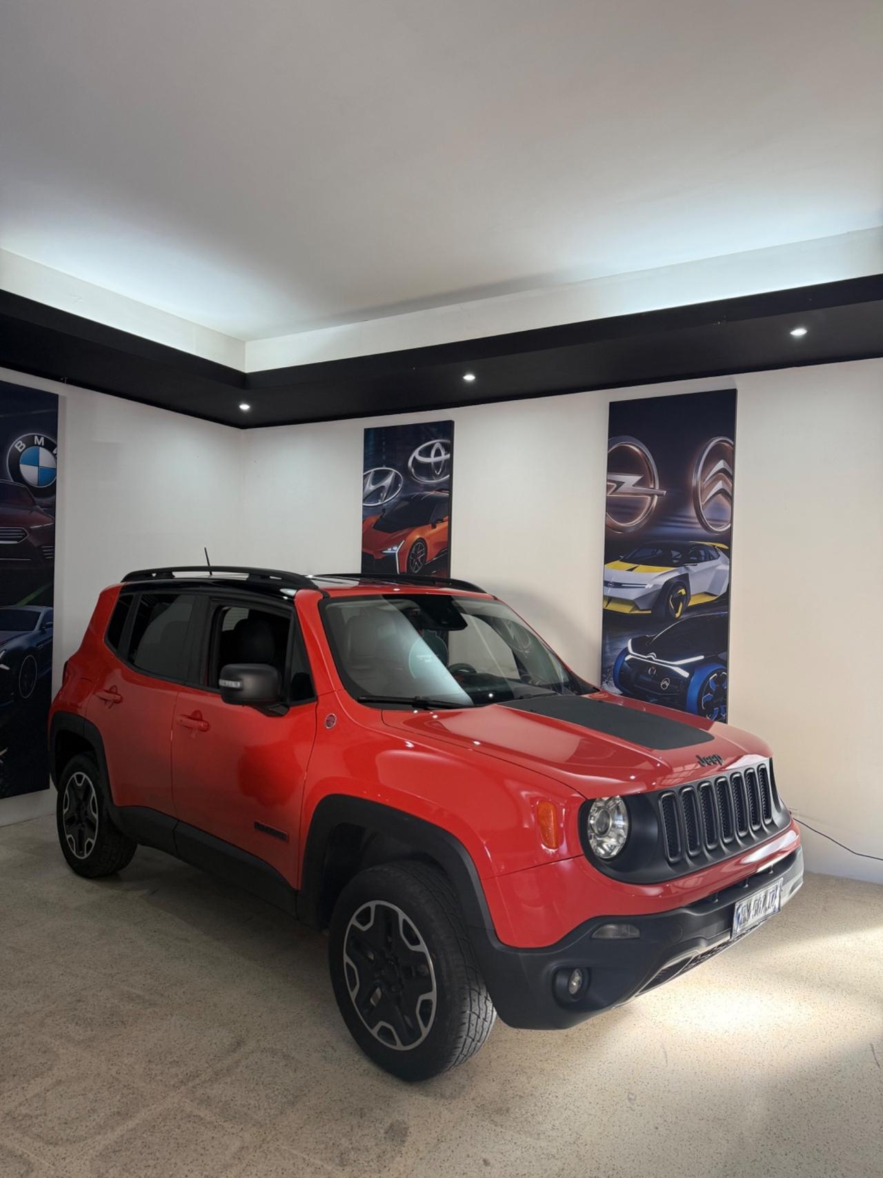 Jeep Renegade 2.0 Mjt 170CV 4WD Active Drive Low Trailhawk