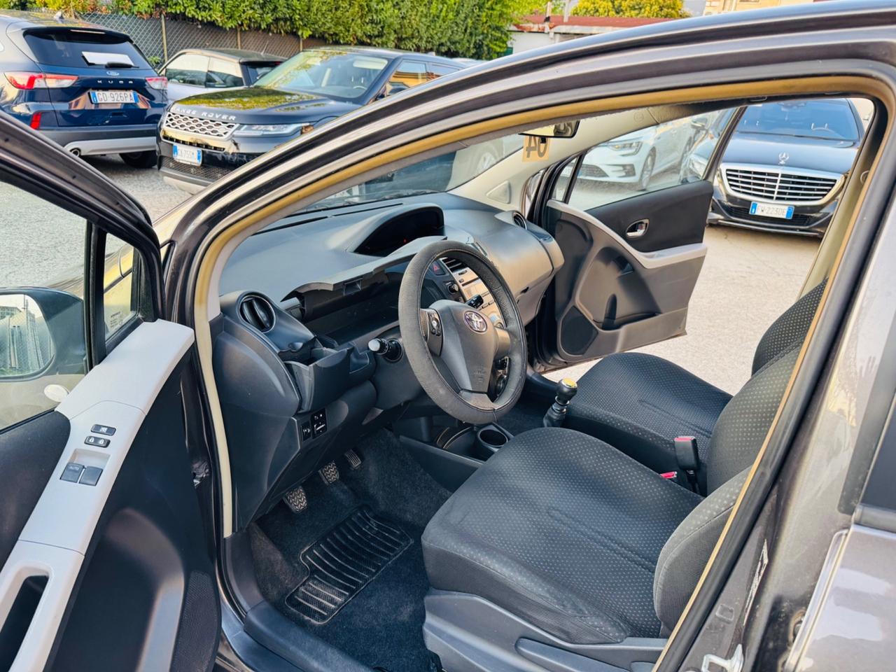 Toyota Yaris 1.3 5 porte M-MT Sol