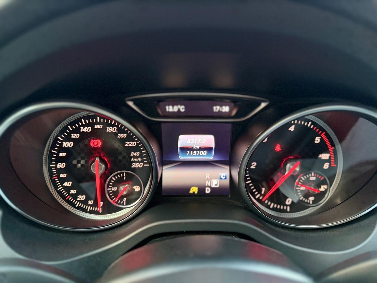 Mercedes-Benz A 180 Premium A 180 D BlueEFFI #9536