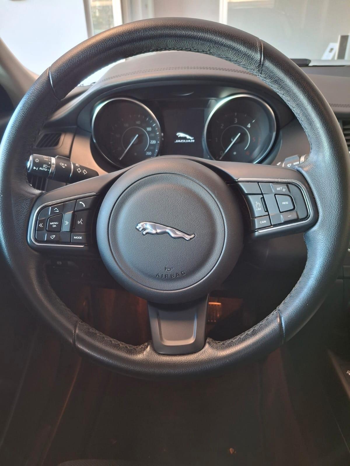 Jaguar E-Pace 2.0d i4 awd 150cv auto *EURO 6D TEMP