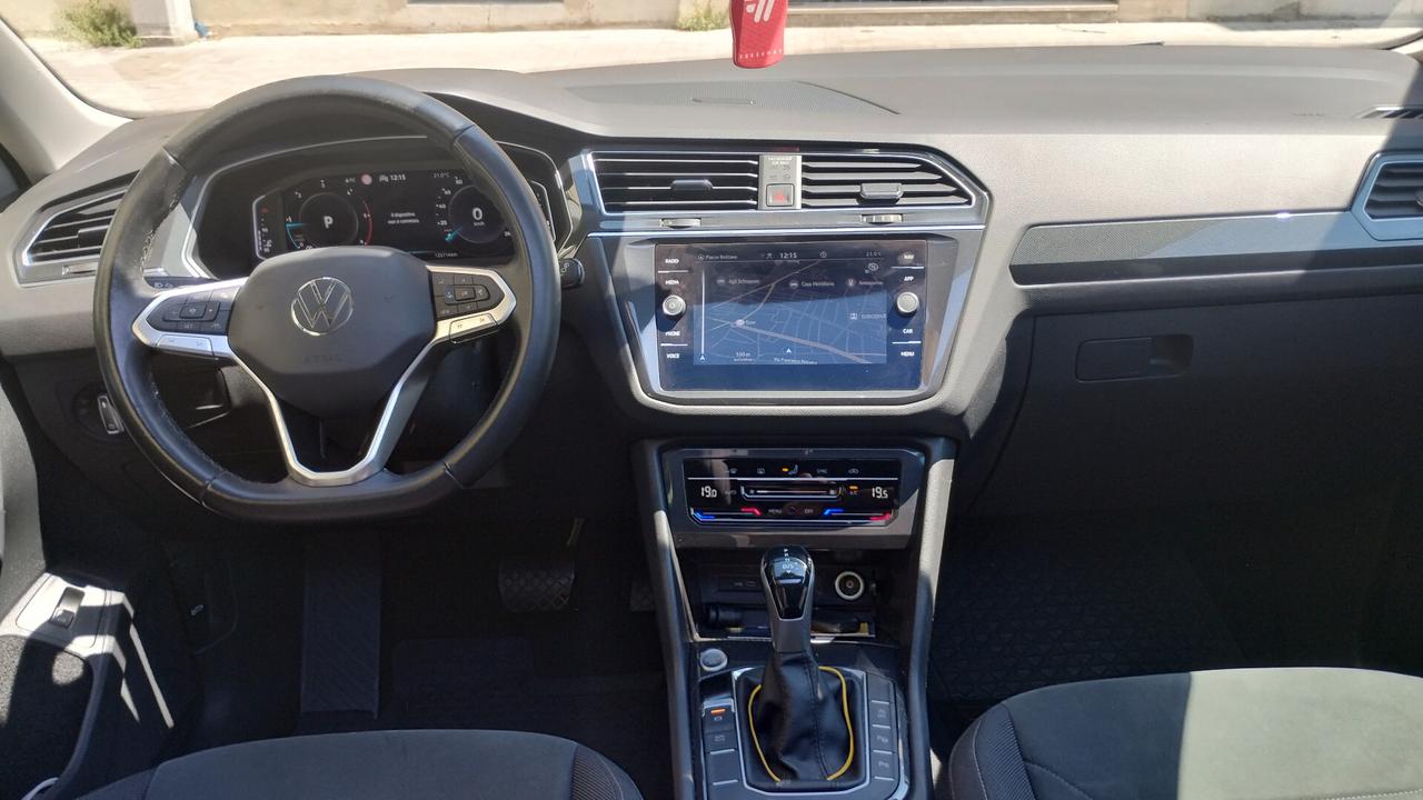 Volkswagen Tiguan 2.0 TDI 150 CV SCR DSG Elegance