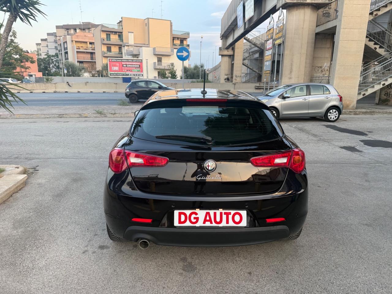 Alfa Romeo Giulietta 1.6 JTDm-2 120 CV Exclusive