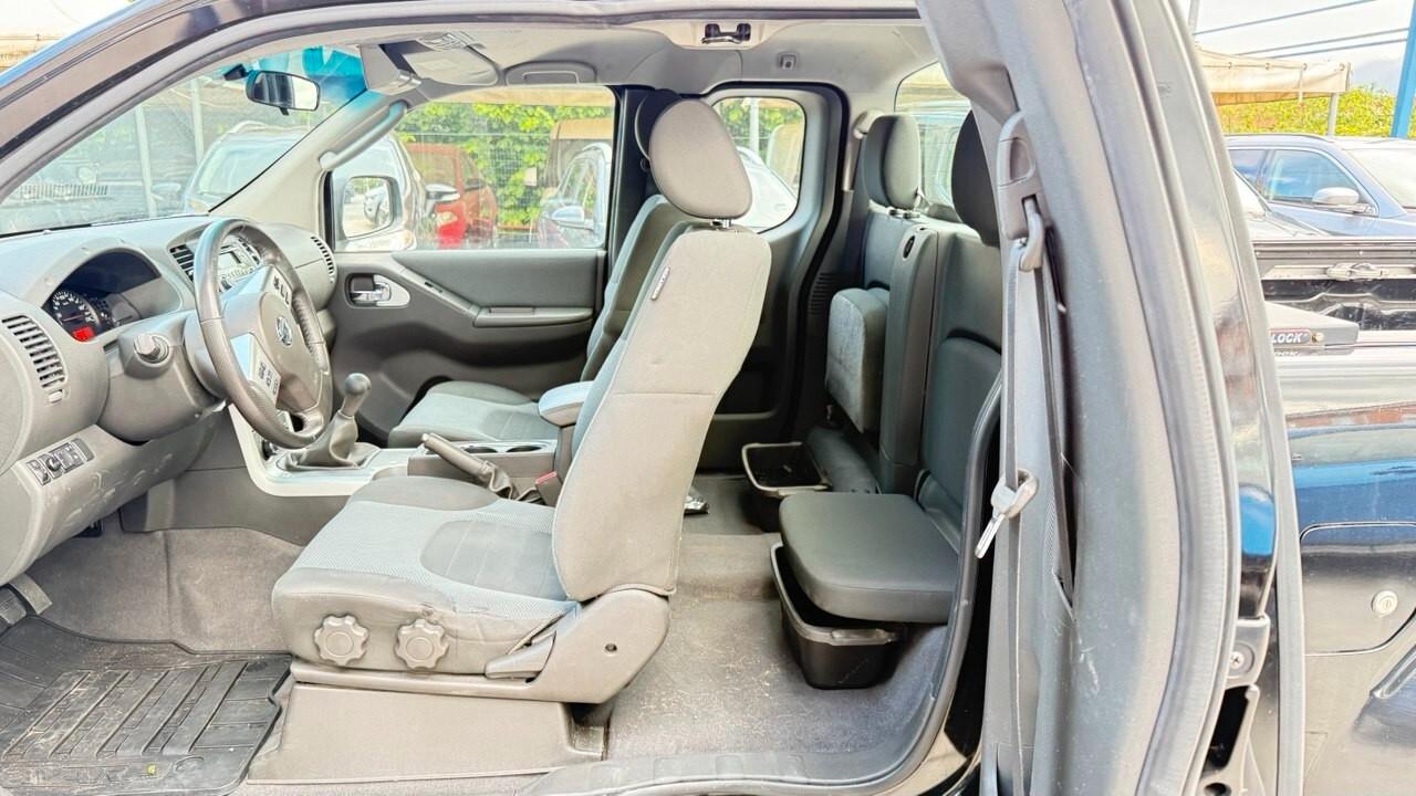 Nissan Navara 2.5 dCi 190CV 2 porte King Cab Sport