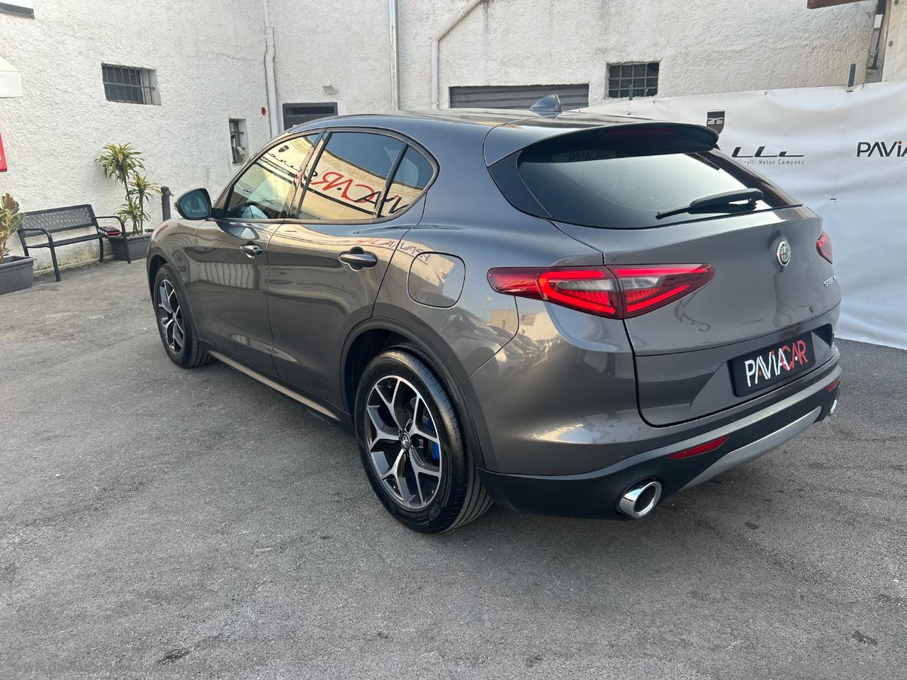 ALFA ROMEO Stelvio 2.2 T.diesel 180CV AT8 RWD Exec.