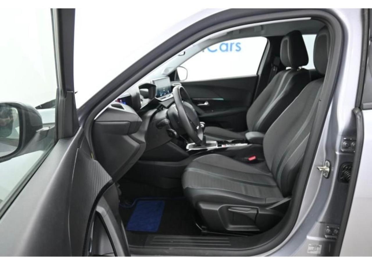 Peugeot 2008 PureTech 130 S&S Allure Pack
