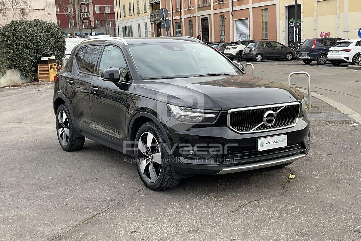 VOLVO XC40 T3 Geartronic Momentum Pro