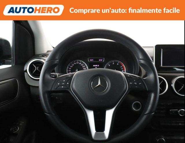 MERCEDES-BENZ B 180 Executive