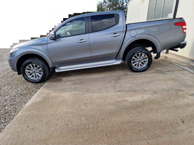 MITSUBISHI L200 2.4 DI-D/181CV Double Cab Intense Hp Mivec SDA