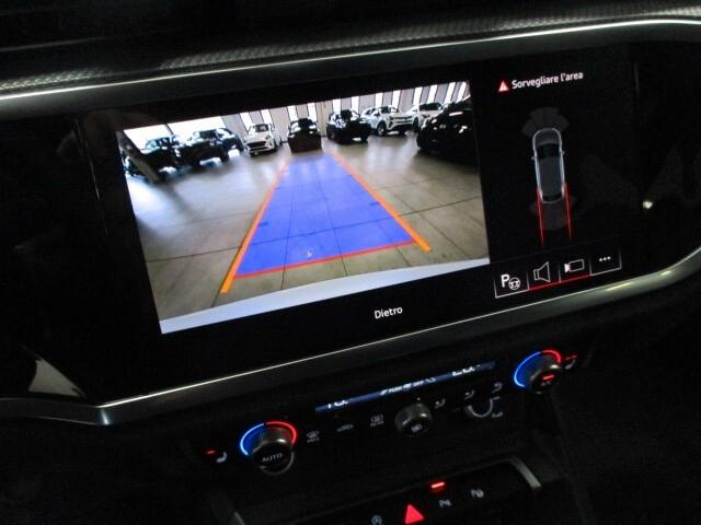 Audi Q3 SPB 35 Black Limited 2.0 TDI 150CV S-Tronic