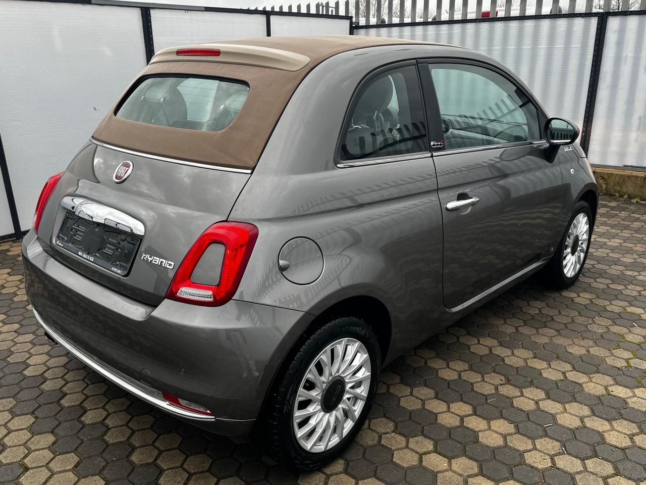 Fiat 500 C 1.0 Hybrid Dolcevita