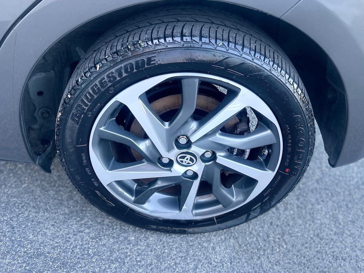 Toyota Yaris 1.5 Hybrid 73CV E6 Automatica Style - 2017