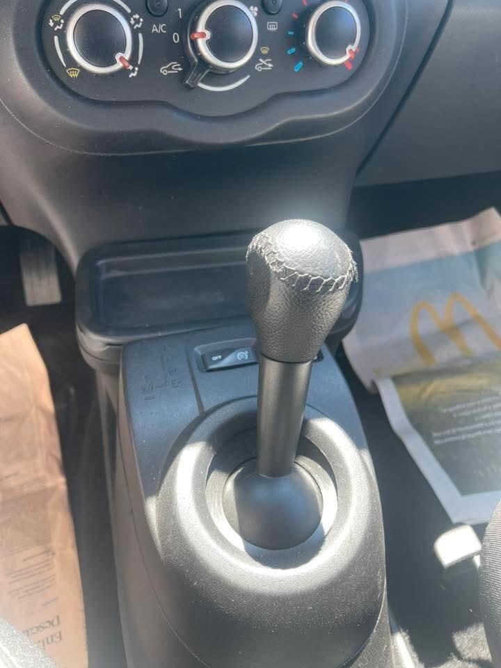 Renault Twingo SCe EDC Duel cambio automatico