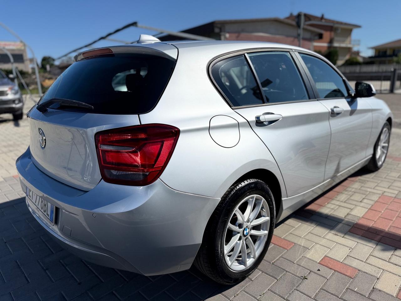 Bmw 118d 5p. Urban 143CV CAMBIO MANUALE