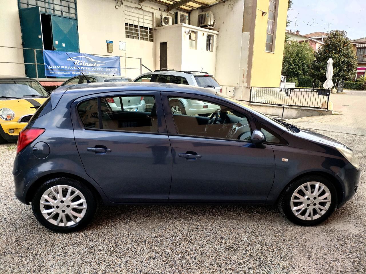 Opel Corsa 1.2 5 porte Enjoy