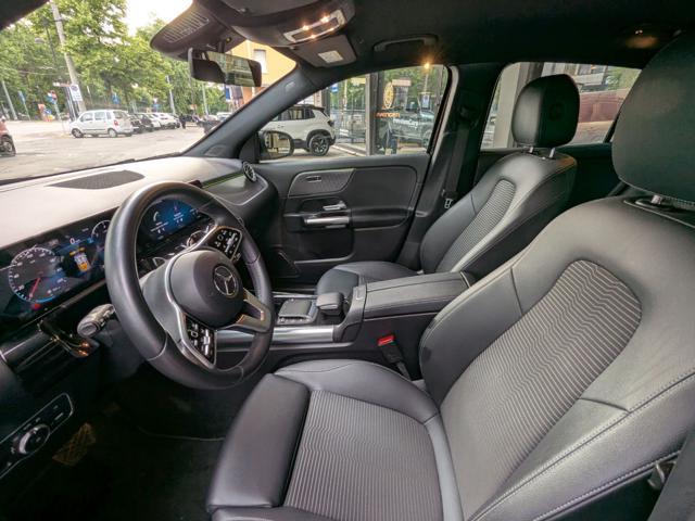 MERCEDES-BENZ GLA 180 d Automatic Sport