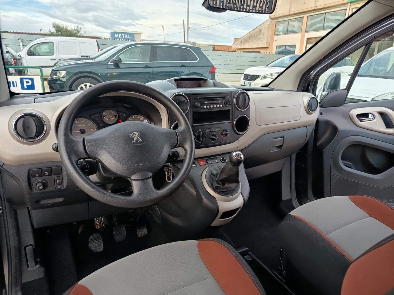 Peugeot Partner Tepee BlueHDi 100 Active