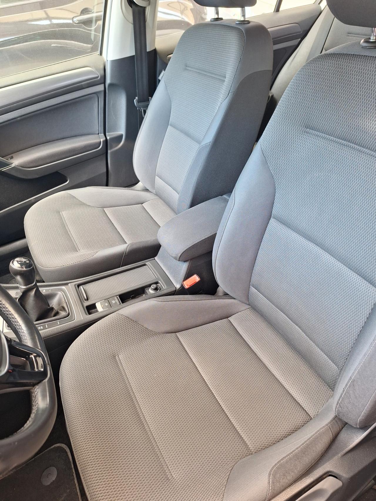 Volkswagen Golf 1.6 TDI 115 CV 10/19