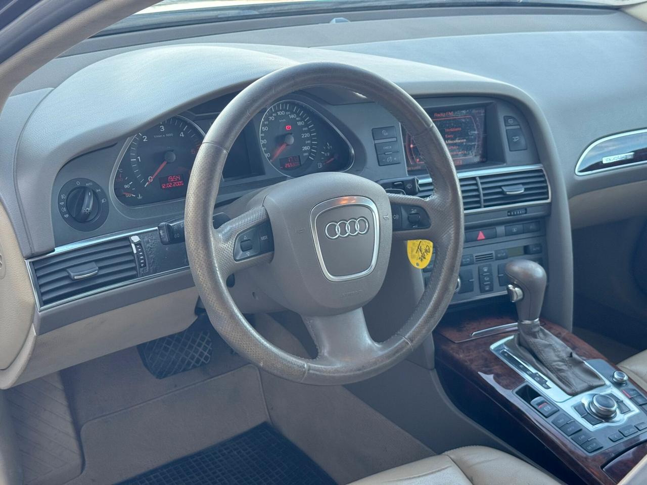 Audi A6 3.0 V6 TDI quattro