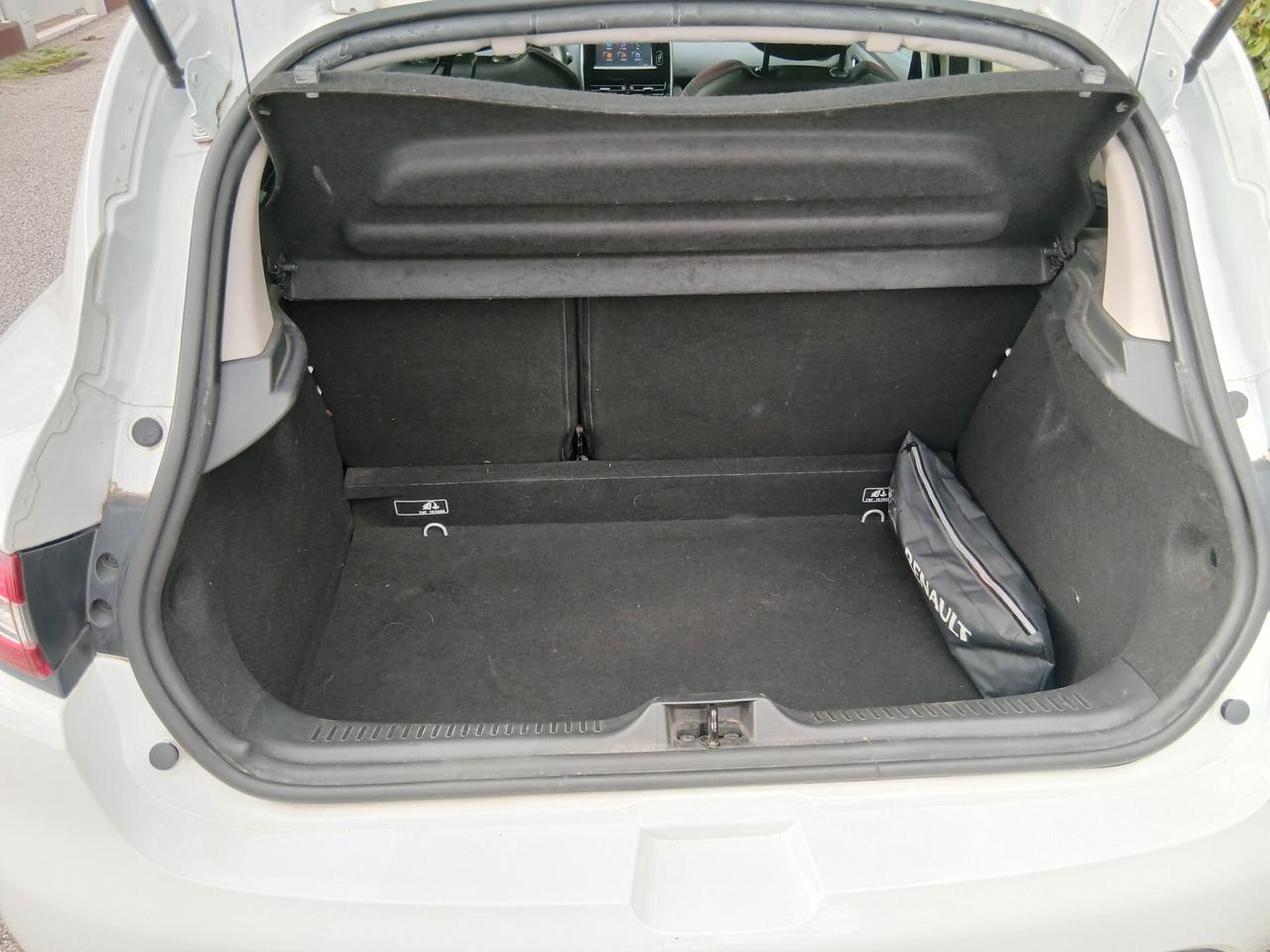 Renault Clio 1.5 dCi 8V 75CV 5 porte Wave tua a € 185 mese