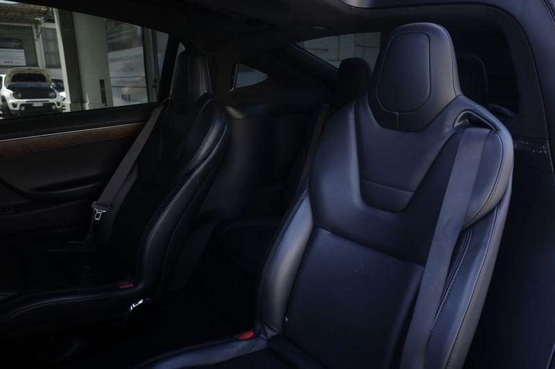 Tesla Model X Tesla Model X 90 kWh Dual Motor 4WD Autom. 158KW ANNO 2017