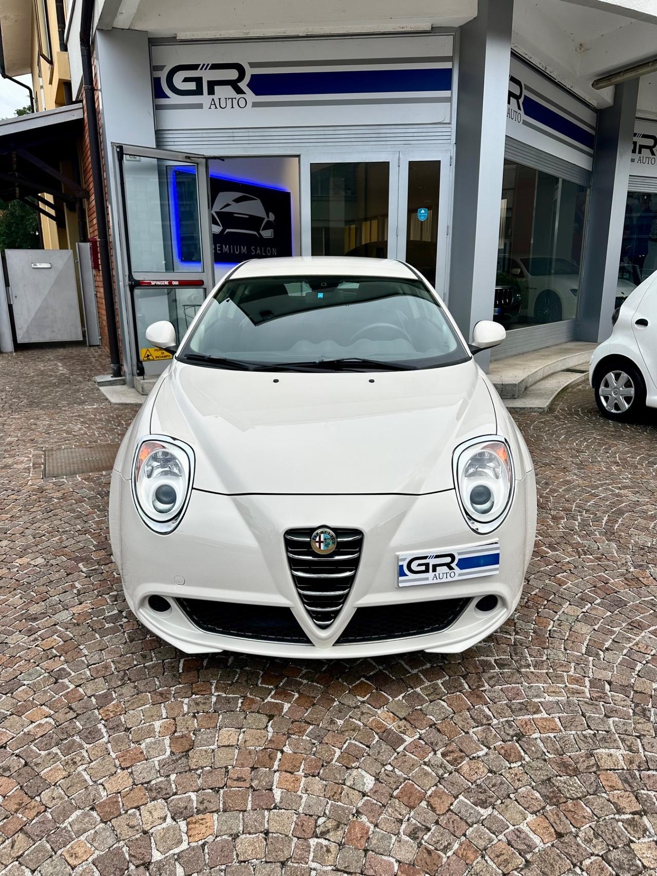Alfa Romeo MiTo 1.3 JTDm-2 95 CV S&S Distinctive Sport Pack