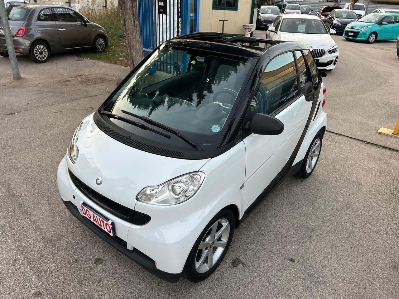 Smart ForTwo Cabrio 1000 benzina 2010