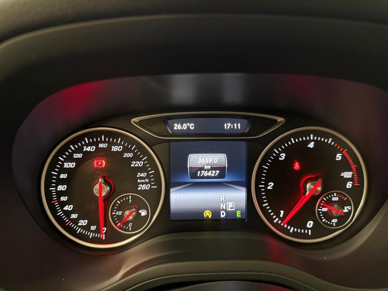 Mercedes-benz B 200 CDI 4Matic Automatic Premium