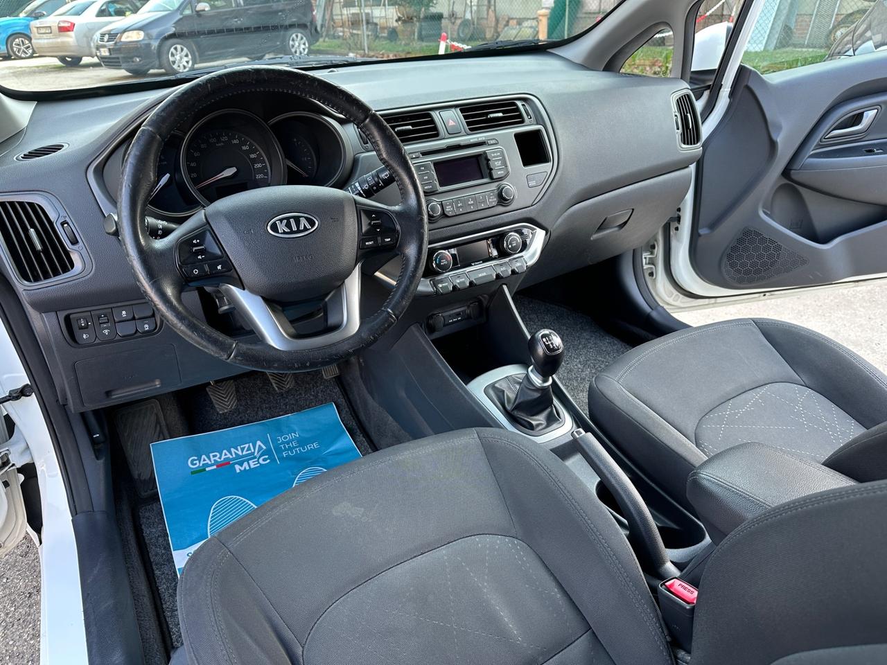 Kia Rio 1.1 CRDi WGT 5p. LX