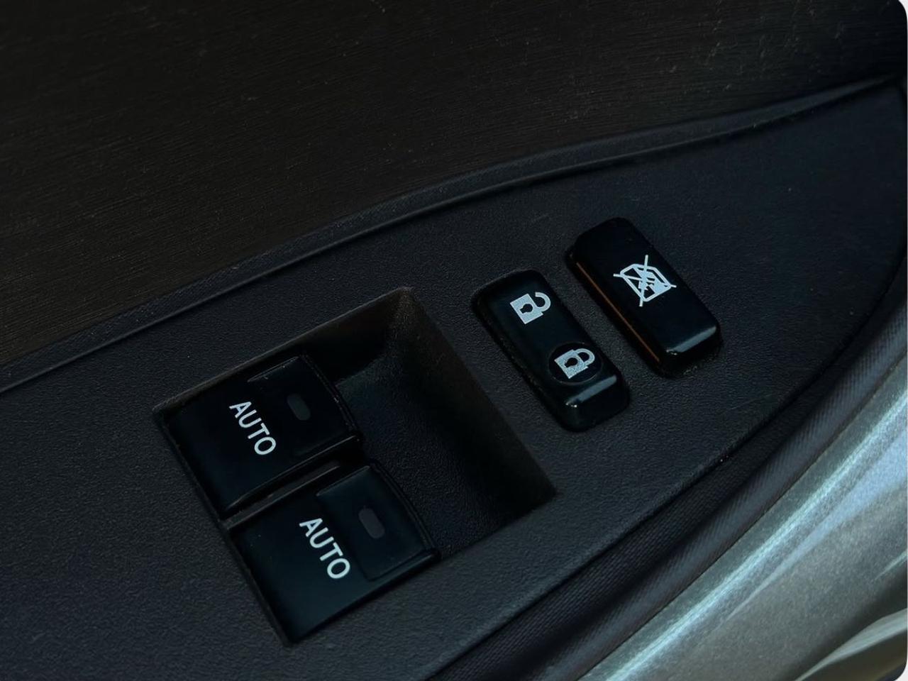 Toyota iQ 1.0 vvt-i #10178