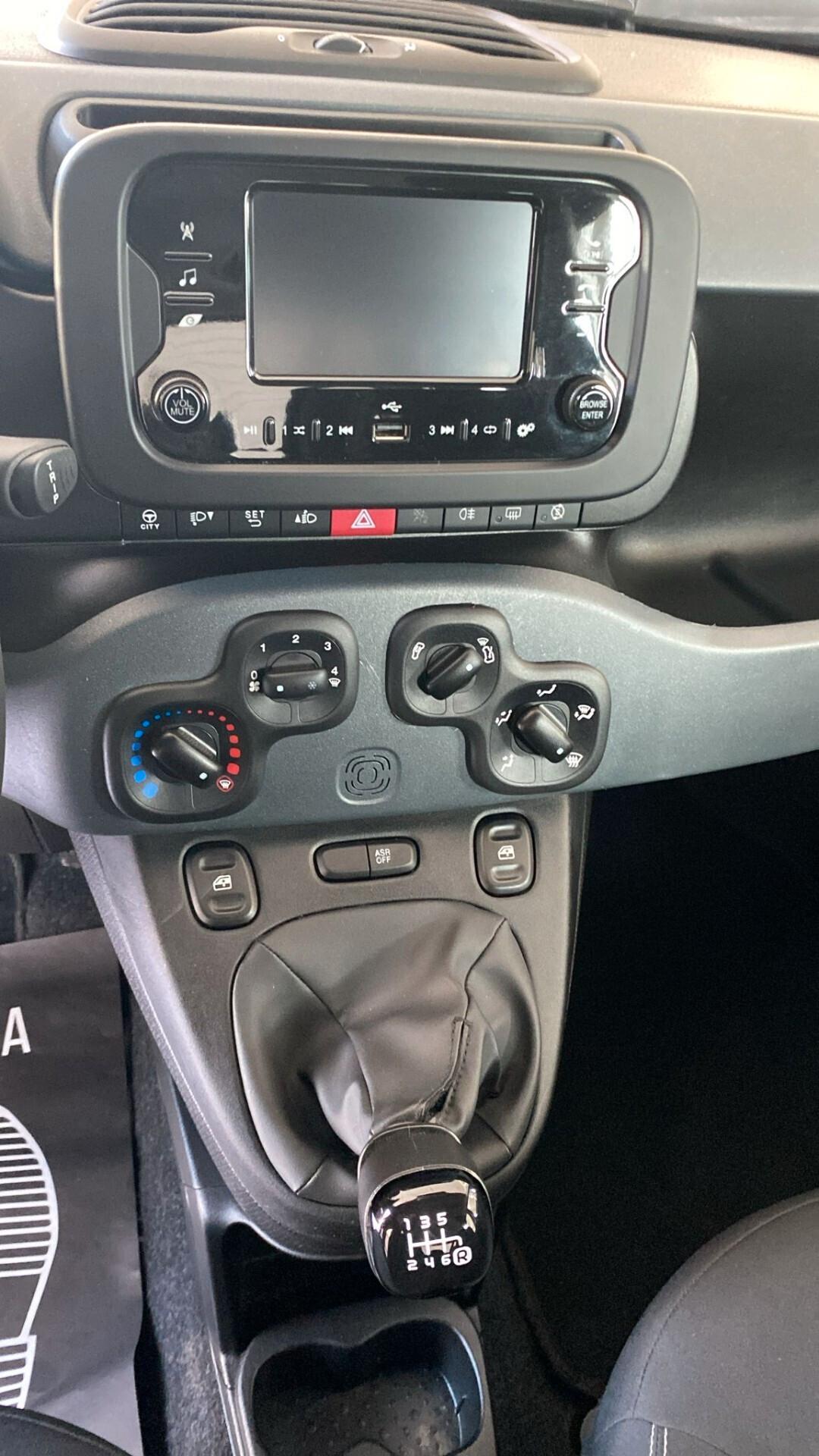 Fiat Panda 1.0 FireFly S&S Hybrid