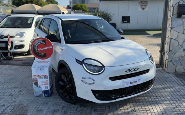 FIAT 600 1.2 hybrid Sport 145cv auto