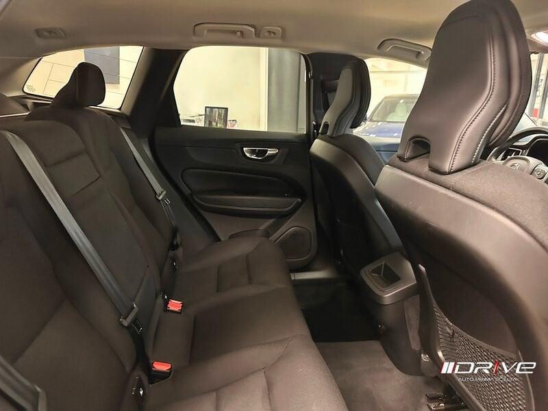 Volvo XC60 XC60 B4 (d) Geartronic Momentum
