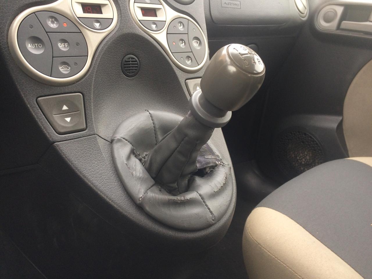 2008 Fiat Panda 1.2 Dynamic tagliandata con garanzia 12 mesi ca,bio e motore !!