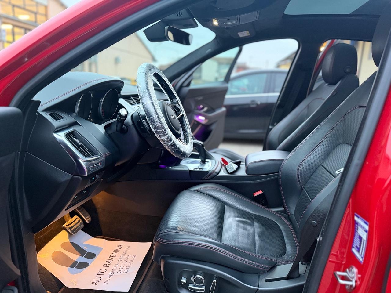 Jaguar E-Pace 2.0D 180 CV AWD R-Dynamic S