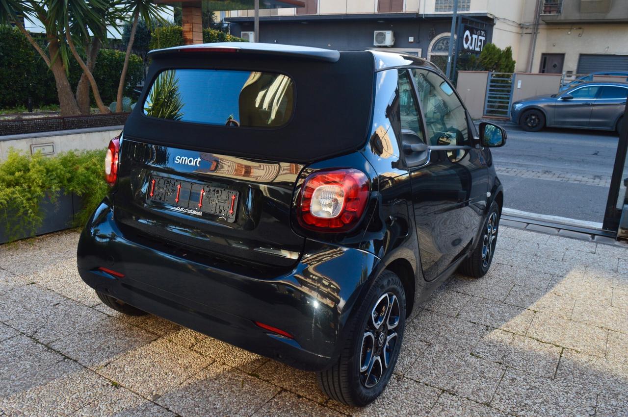 Smart ForTwo 90 0.9 T twinamic cabrio Prime
