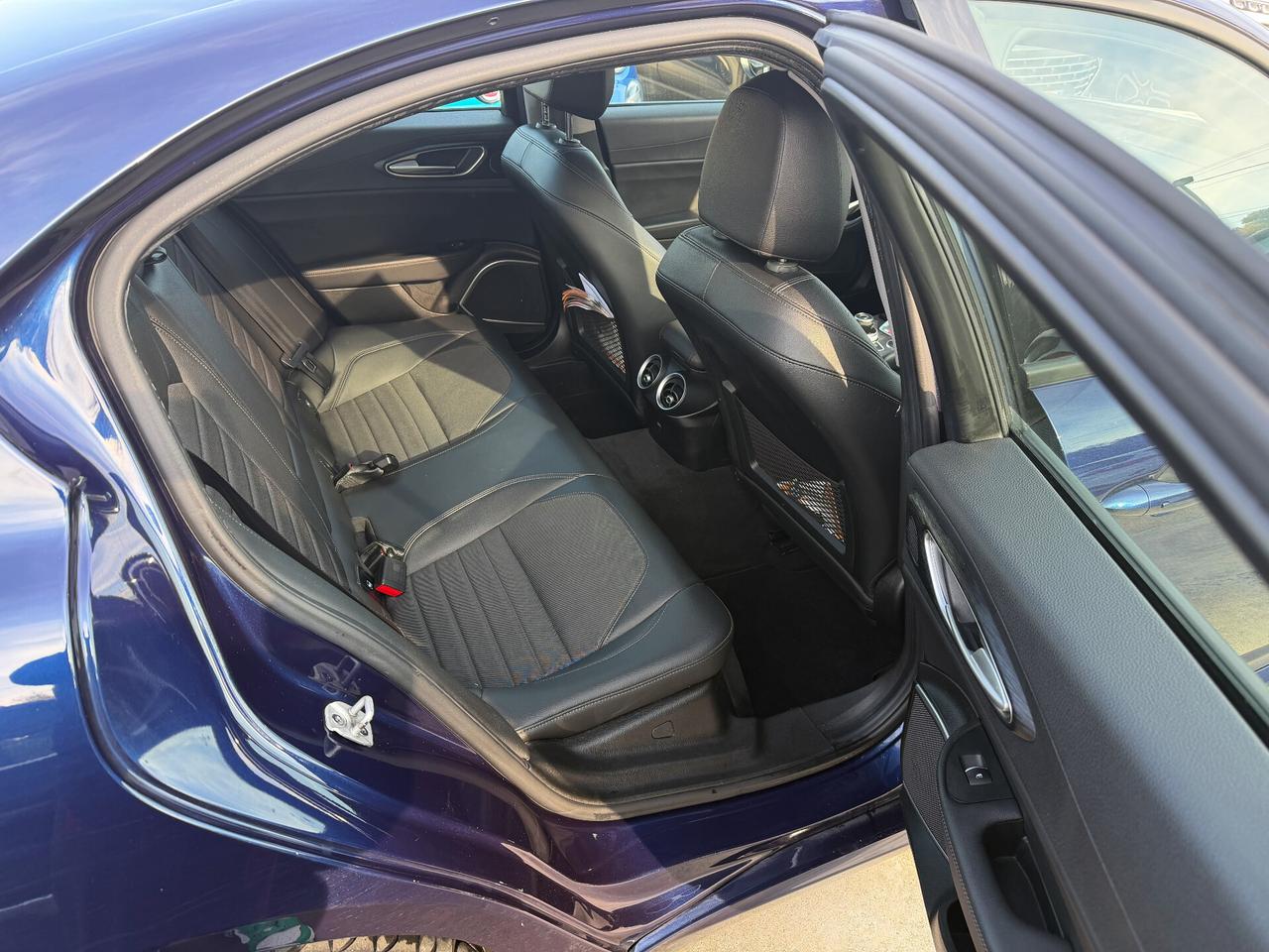 Alfa Romeo Giulia 2.2 Turbodiesel 160 CV AT8 Executive