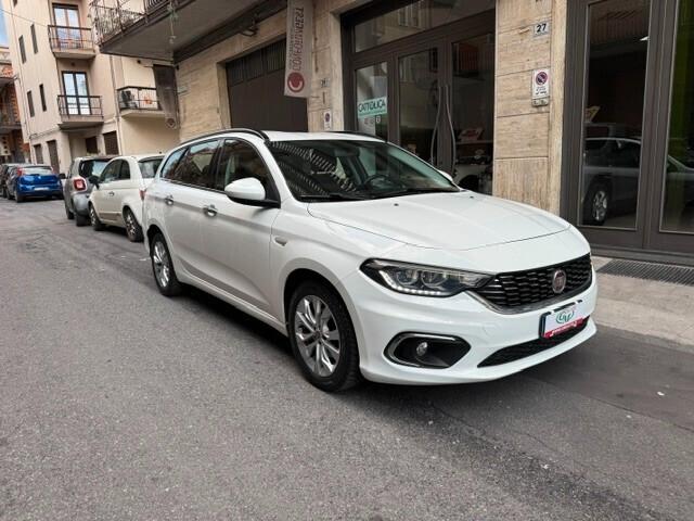 Fiat Tipo 1.6 Mjt S&S SW Lounge