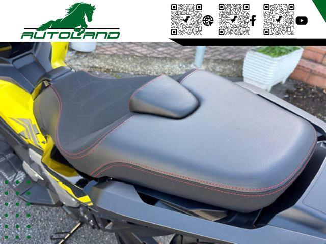 HONDA X-ADV 750 Special Edition Scarico Completo Sella gel