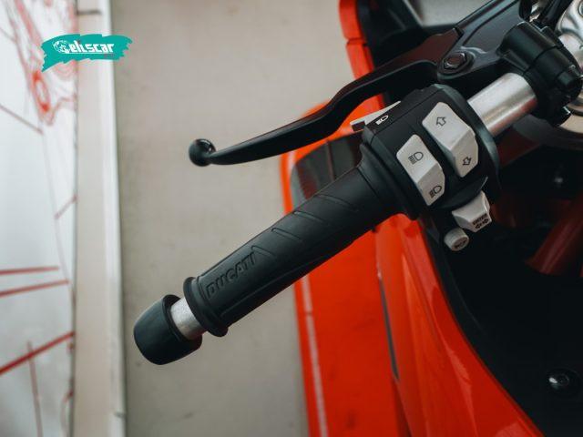 DUCATI Supersport 939