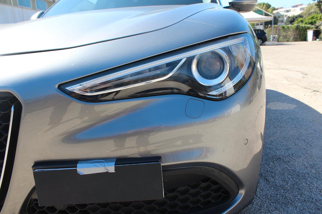 Alfa Romeo Stelvio 2.2 Turbodiesel 160 CV AT8 Super