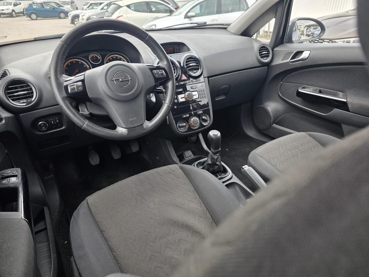 Opel Corsa 1.2 85CV 5 porte GPL-TECH Edition