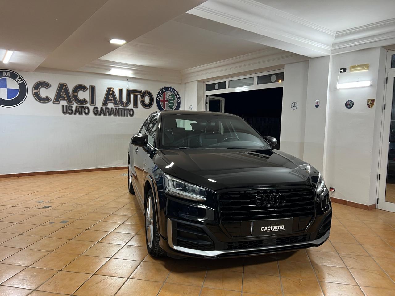 Audi Q2 30 TDI S tronic Identity Black S Line