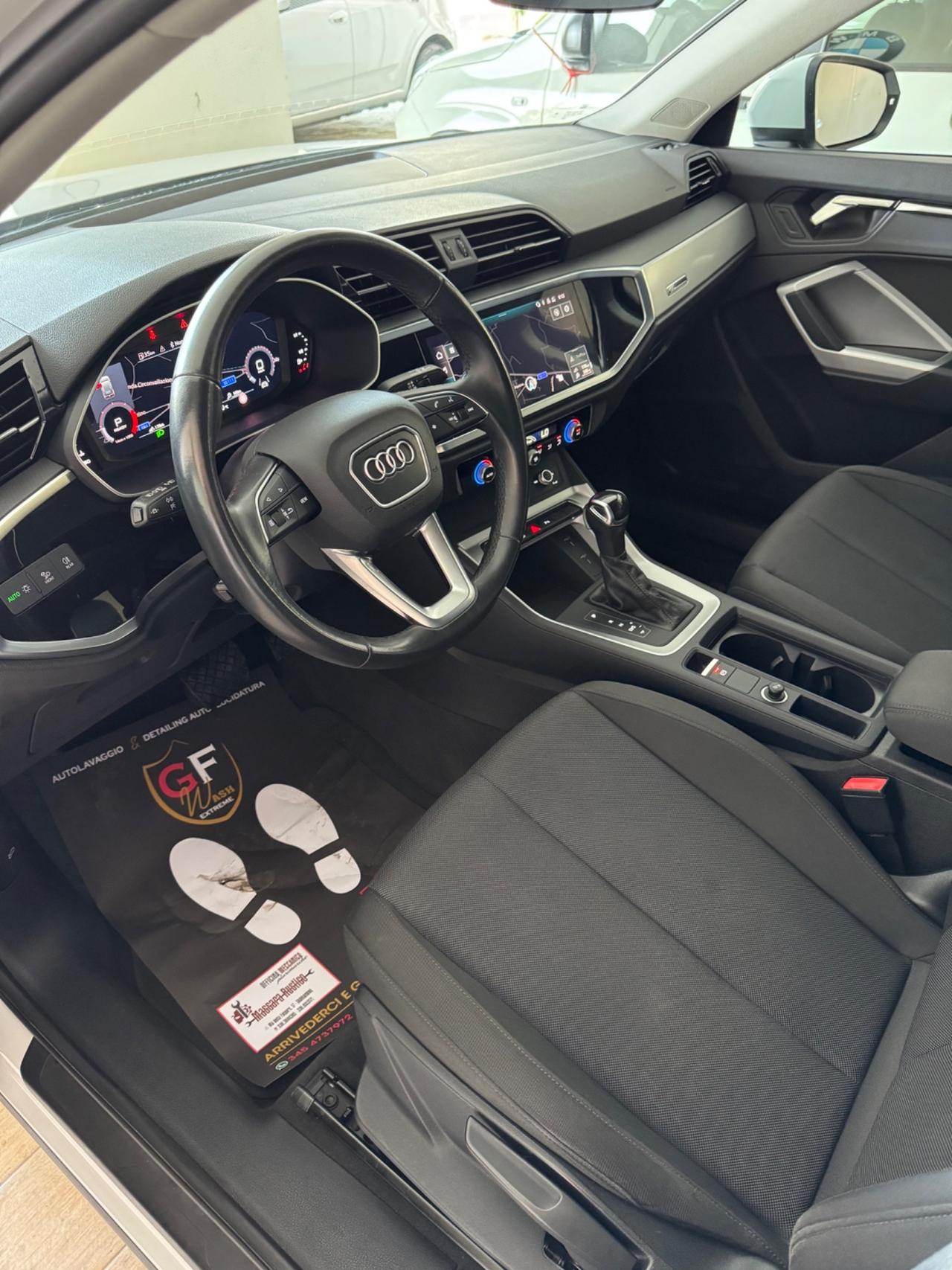Audi Q3 35 TDI S tronic Business Advanced