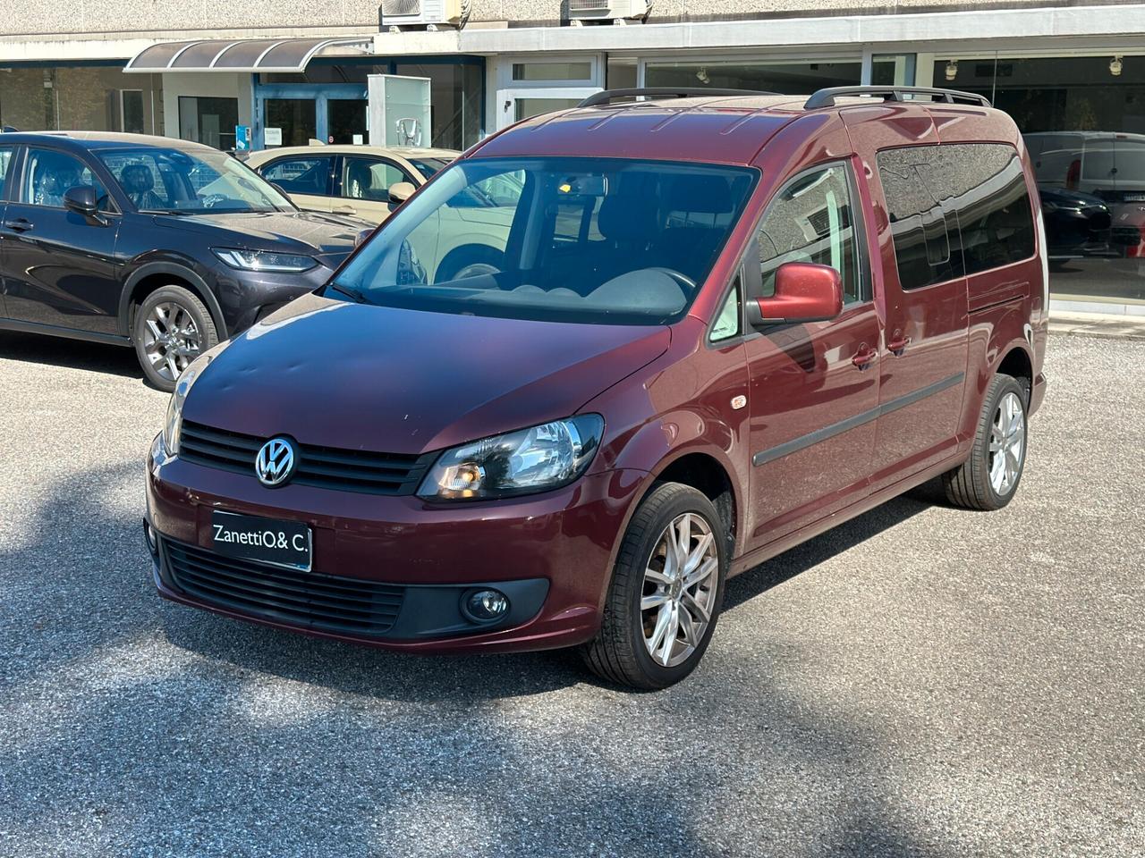 Volkswagen Caddy 2.0 Ecofuel 5p. Highline Maxi