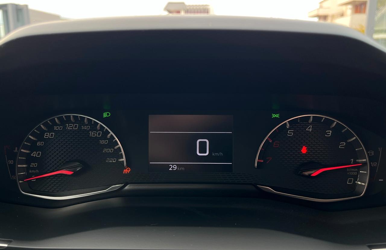 Peugeot 208 PureTech 100 Stop&Start 5 porte Style Km0