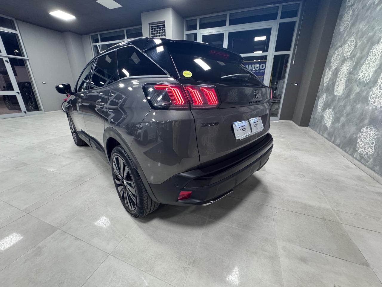 PEUGEOT 3008 MY2022 GTLINE TETTO APRIBILE 1.5 HDI130CV AT8