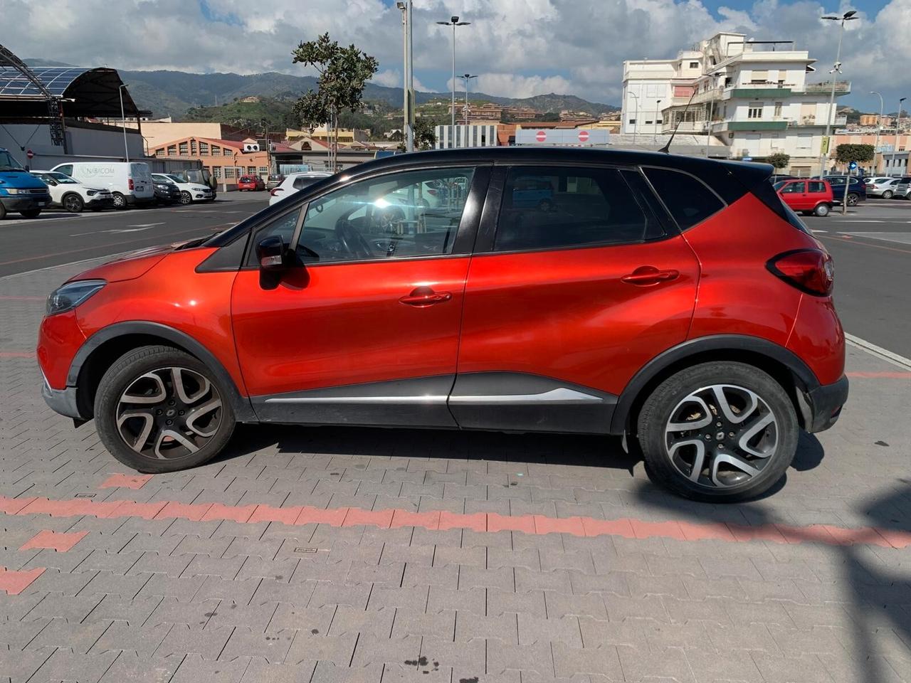 Renault Captur dCi 8V 110 CV Start&Stop Energy Iconic