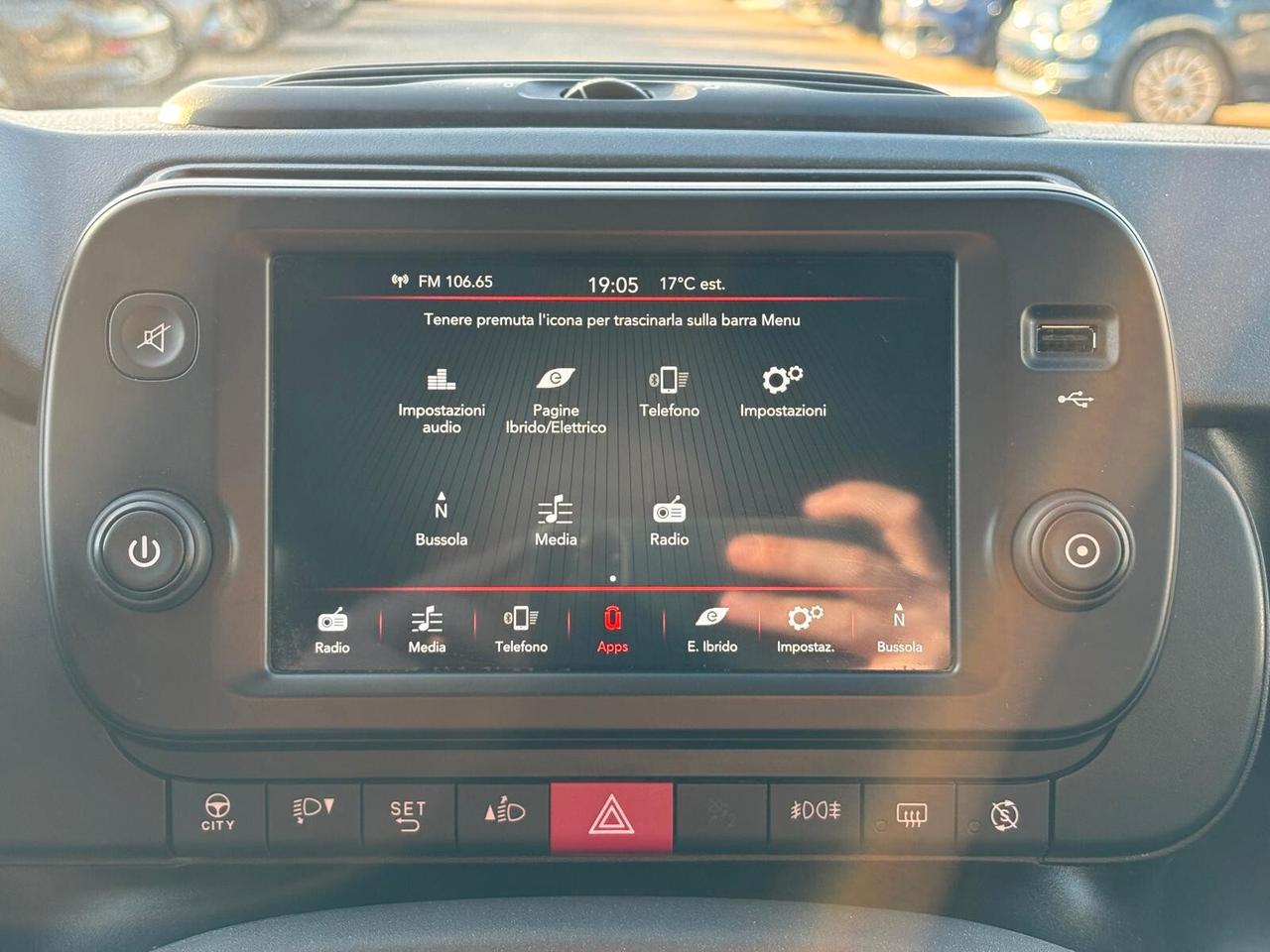 Fiat Panda CITY Cross 1.0 FireFly S&S Hybrid