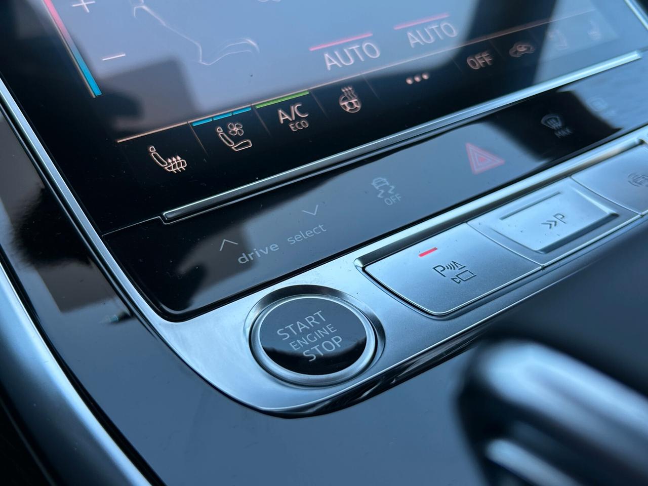 Audi Q8 50 3.0 tdi mhev S line edt quattro tiptronic KM 0