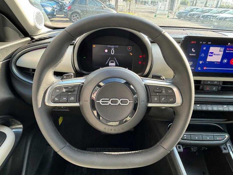 FIAT 600 (2023-->) Hybrid DCT MHEV La Prima